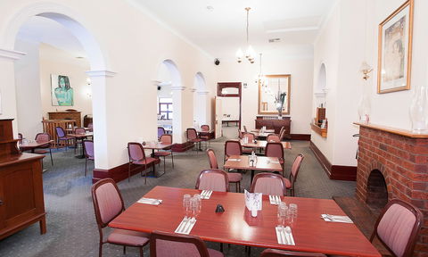 The Standpipe Golf Motor Inn - Accommodation in Surfers Paradise 2