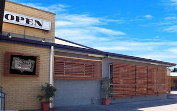  Accommodation in Surfers Paradise