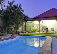 Pioneer Motel - Accommodation in Surfers Paradise