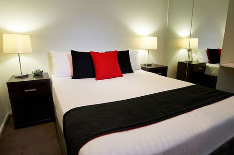 City Edge On Elizabeth - Accommodation in Surfers Paradise 3
