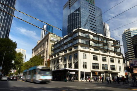 City Edge On Elizabeth - Accommodation in Surfers Paradise 0