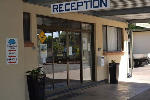 Sturt Motel - Accommodation in Surfers Paradise 1