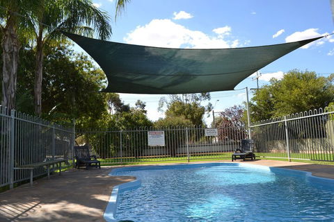 Sturt Motel - Accommodation in Surfers Paradise 2