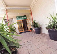 Comfort Hotel Parklands Calliope - Accommodation in Surfers Paradise