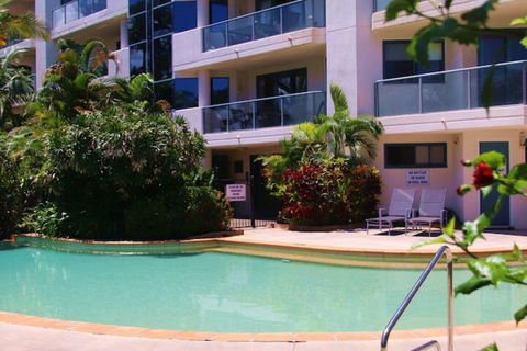 181 The Esplanade - Accommodation in Surfers Paradise 2