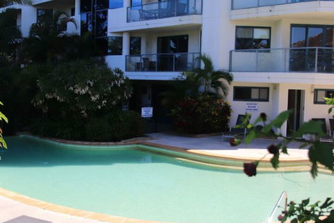181 The Esplanade - Accommodation in Surfers Paradise 3