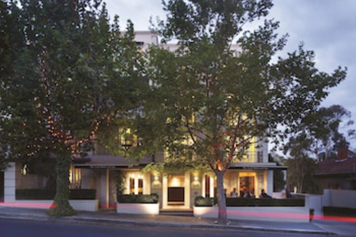  Accommodation in Surfers Paradise