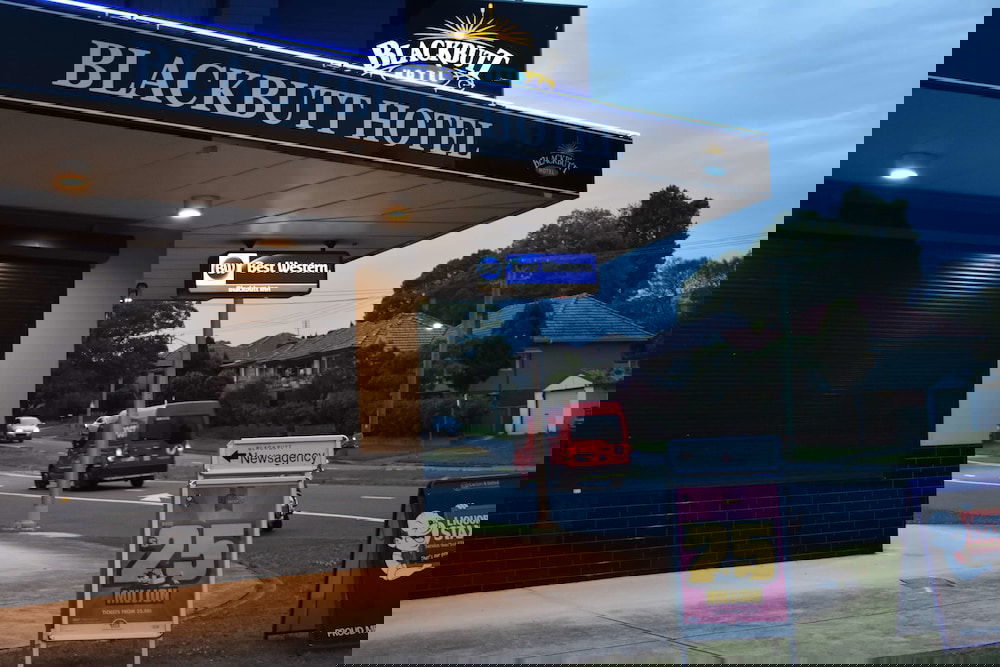 New Lambton NSW Accommodation in Surfers Paradise