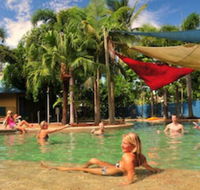 Summer House Backpackers Cairns - Accommodation in Surfers Paradise