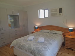 Book Erowal Bay Accommodation Vacations Accommodation in Surfers Paradise Accommodation in Surfers Paradise