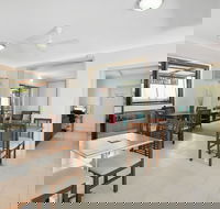 Cairns City Palms - Accommodation in Surfers Paradise
