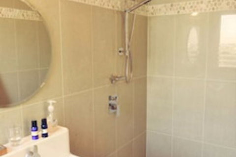 Old Church B&B - Accommodation in Surfers Paradise 2