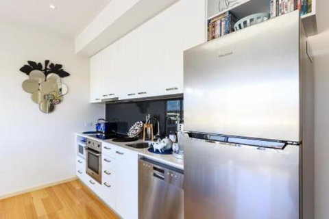 Bellerive Marina View Apartments NO 27 - Accommodation in Surfers Paradise 4