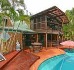 Our Bali House Absolute Beach Front - Accommodation in Surfers Paradise