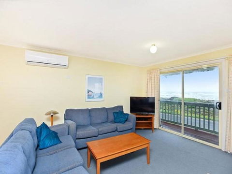 Tahren Beachfront Shack - Accommodation in Surfers Paradise 4
