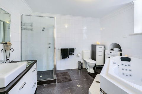 THE CHURCH Gawler Barossa Region - Accommodation in Surfers Paradise 3