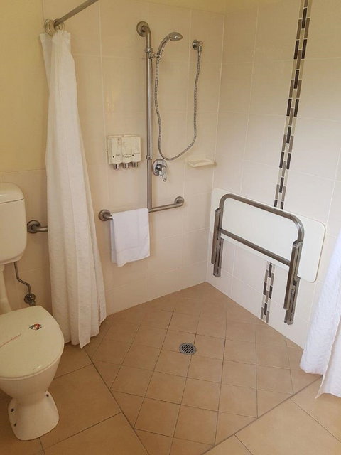 The Palms Motel - Accommodation in Surfers Paradise 6