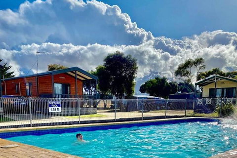 Geelong Surfcoast Hwy Holiday Park - Accommodation in Surfers Paradise 4