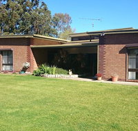 Hilltop Escape BB - Accommodation in Surfers Paradise