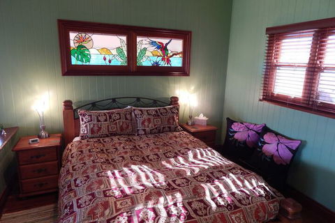 R On The Downs BnB & Spa Cottages - Accommodation in Surfers Paradise 6