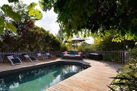 Gables Bend Spa Villa - Accommodation in Surfers Paradise 1