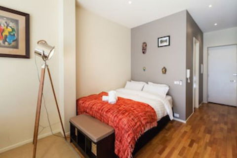 TENNYSON, Richmond Studio Apartment - Accommodation in Surfers Paradise 0