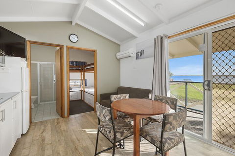 Port Broughton Tourist Park - Accommodation in Surfers Paradise 5
