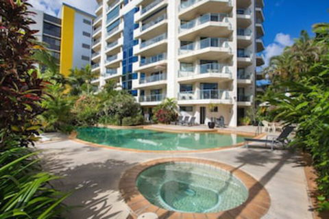 Cairns Oceanview At 181 The Esplanade (6) - Accommodation in Surfers Paradise 0