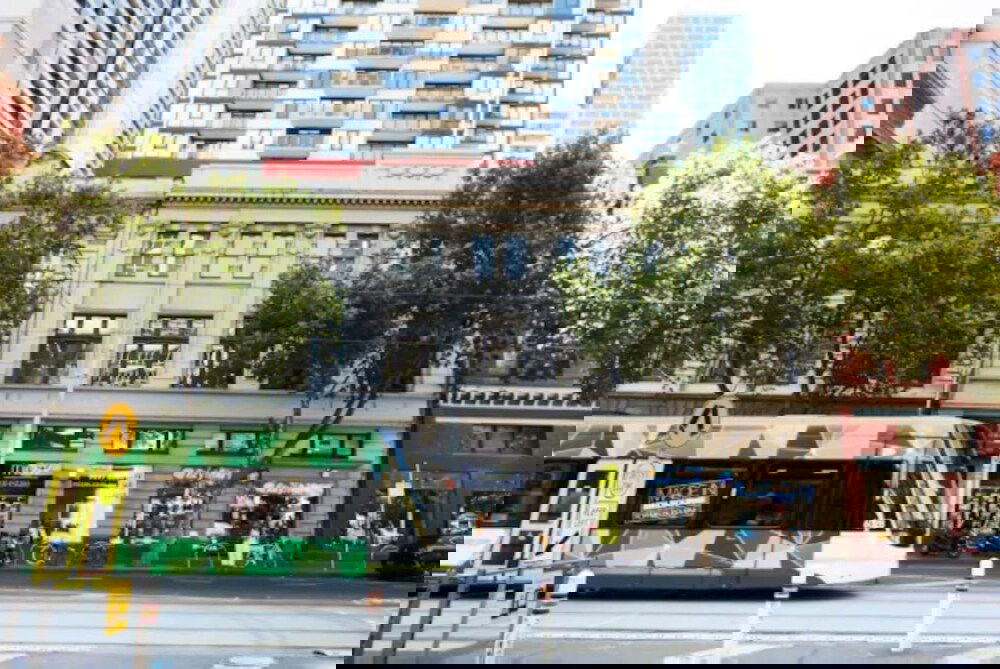 Melbourne VIC Accommodation in Surfers Paradise