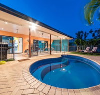 Seaside Hideaway - Hideaway Bay - Accommodation in Surfers Paradise
