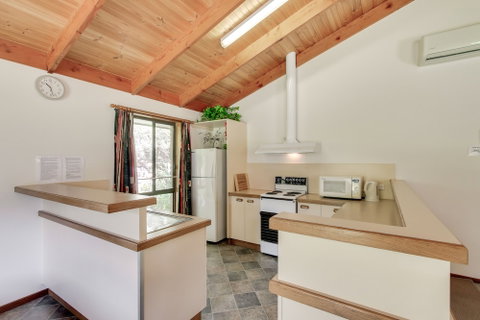Deppelers - Accommodation in Surfers Paradise 3