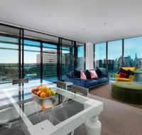 505 St Kilda Road Apartments by TWIG - Accommodation in Surfers Paradise