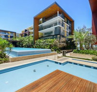 Deluxe Retreat in the Centre of Convenience - Accommodation in Surfers Paradise