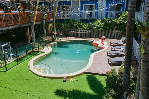Bounce Cairns - Accommodation in Surfers Paradise 1