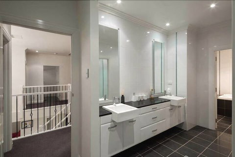 River Devine Murray Bridge - Accommodation in Surfers Paradise 6