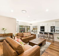 Cohoe - Accommodation in Surfers Paradise