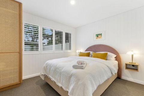 A PERFECT STAY Sunset Beach Riverside - Accommodation in Surfers Paradise 3