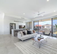 Sofun Home on Hope Island - Accommodation in Surfers Paradise