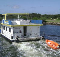 Boyds Bay Houseboat Holidays