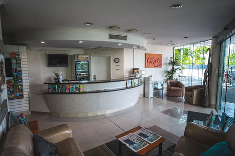 Heritage Cairns - Accommodation in Surfers Paradise 3