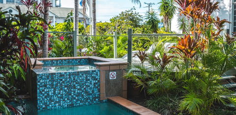 Heritage Cairns - Accommodation in Surfers Paradise 2