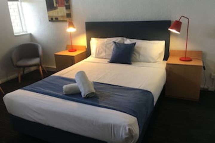  Accommodation in Surfers Paradise