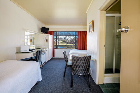 Boulevard Motel - Accommodation in Surfers Paradise 5