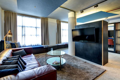 Zara Tower Hotel - Accommodation in Surfers Paradise 5