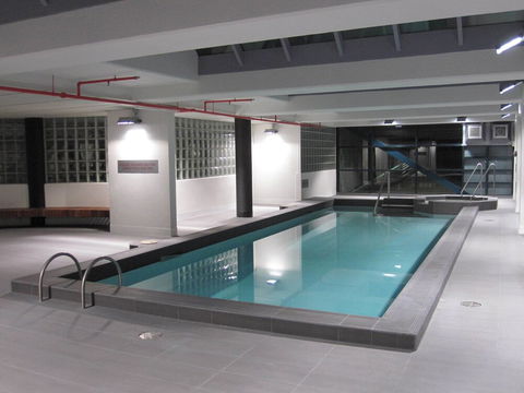 The Paramount Serviced Apartments Melbourne - Accommodation in Surfers Paradise 5