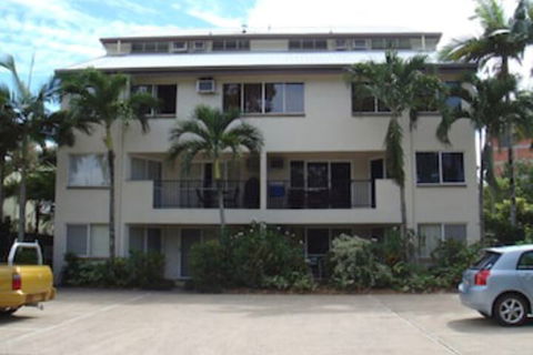 Reef Gateway Apartments - Accommodation in Surfers Paradise 1