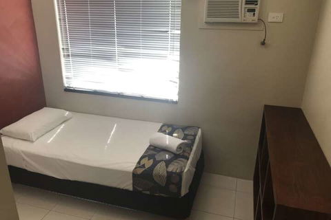 Reef Gateway Apartments - Accommodation in Surfers Paradise 6