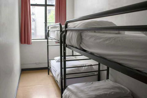 The Village Melbourne - Accommodation in Surfers Paradise 7