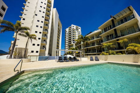 Jack & Newell Holiday Apartments - Accommodation in Surfers Paradise 5