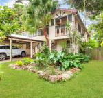 Edge Hill Holiday Home / Cairns - Accommodation in Surfers Paradise
